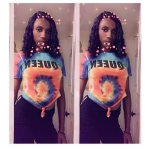 Meet your Posher, Ladii